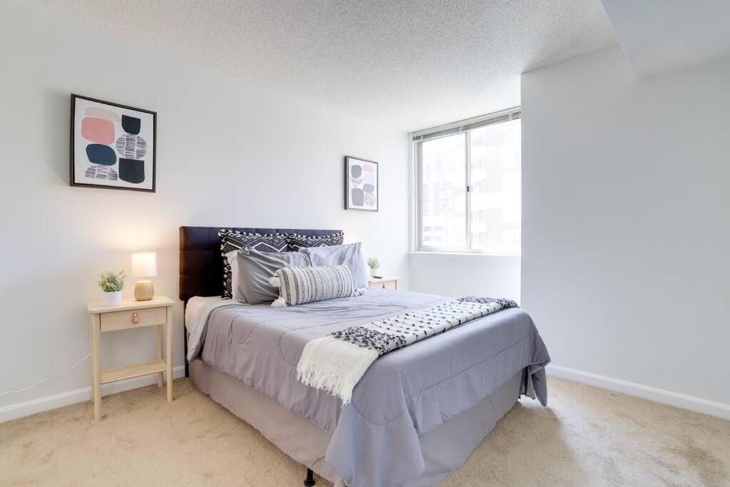 Gorgeous 1 Bedroom Condo At Ballston Place With Gym Arlington Exteriér fotografie