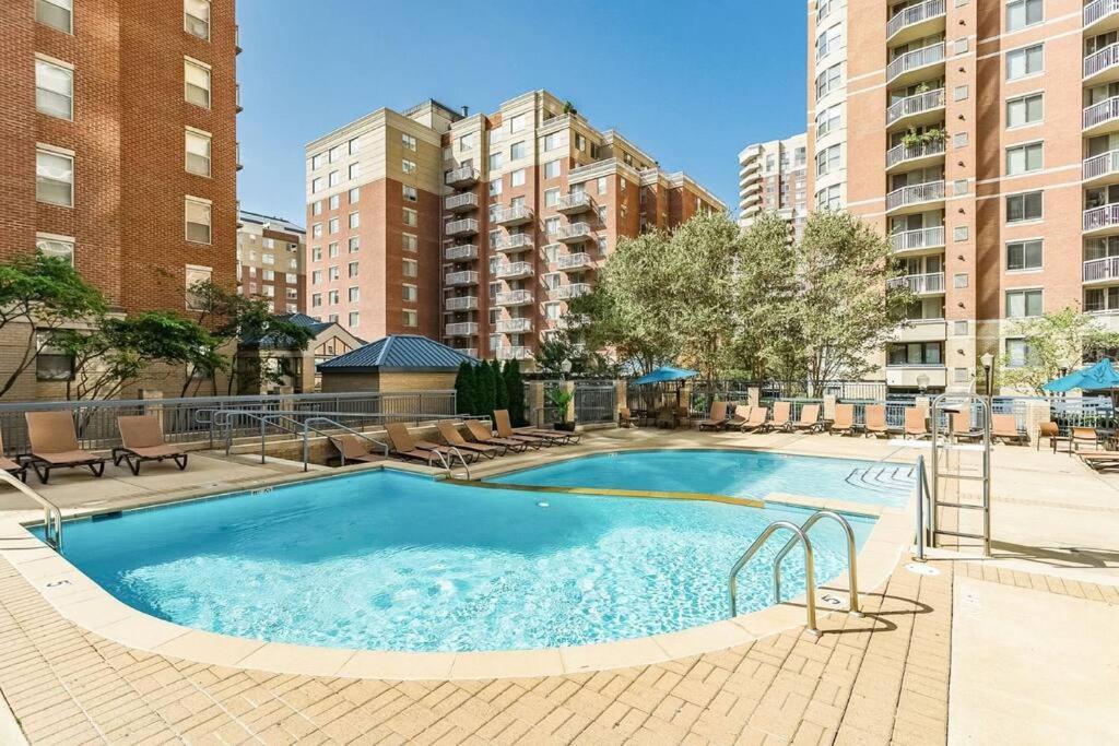 Gorgeous 1 Bedroom Condo At Ballston Place With Gym Arlington Exteriér fotografie